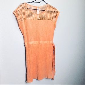 Sweet Wanderer Top Size Large Peach Color